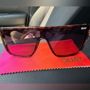 Women’s sunglasses